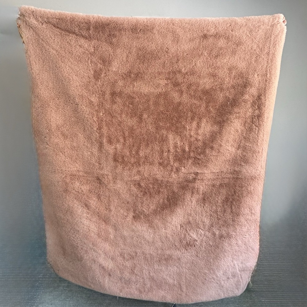 Anthropologie Plush Faux Fur Throw Blanket In Blush Pink Two Sided 50x60